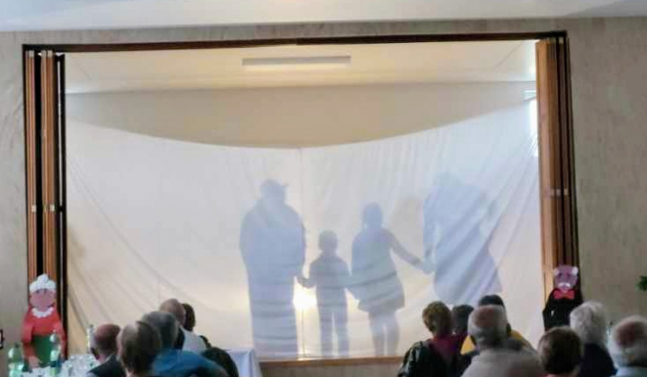 Október - mesiac úcty k starším 2025